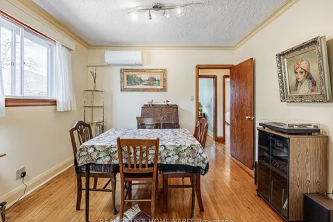 733 Pharmacy Avenue, ON M1L 3J4