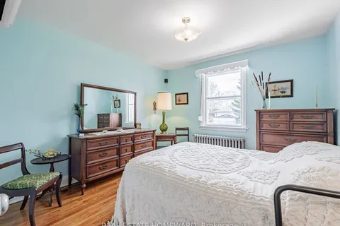 733 Pharmacy Avenue, ON M1L 3J4