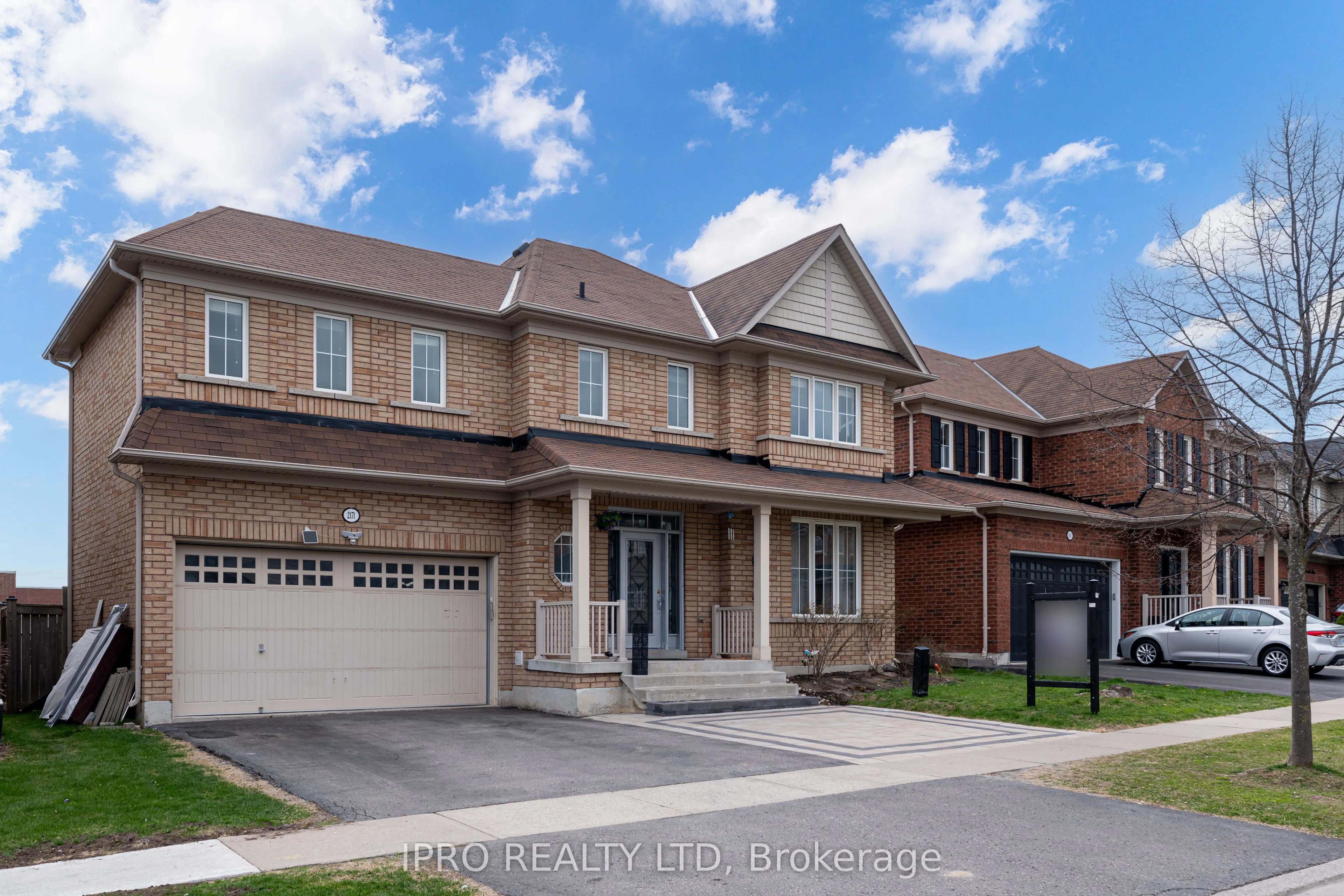 2171 Secretariat Avenue, Oshawa, ON L1L 0A9