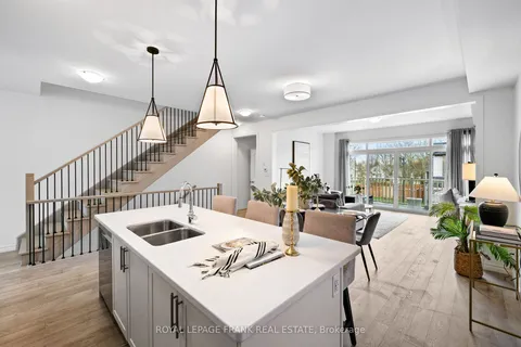 11 Shand Lane, Scugog, ON L9L 0C7