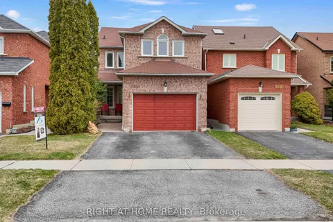 2528 Parkdale Street, Pickering, ON L1X 2P4