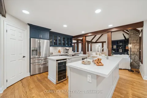 2 TAUNUS Court, Clarington, ON L1C 4H5