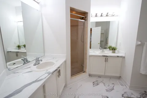 1175 Westridge Drive, Oshawa, ON L1K 2L1