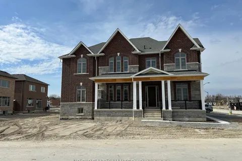 129 Pheasant Ridge Drive, Whitby, ON L1P 0P2