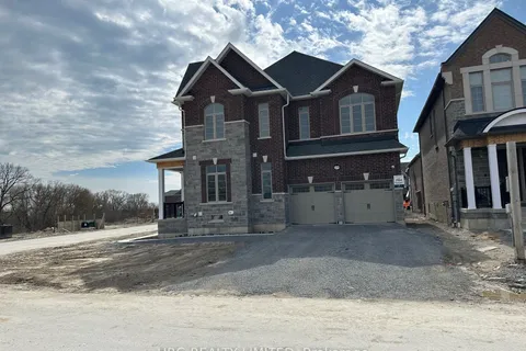 129 Pheasant Ridge Drive, Whitby, ON L1P 0P2