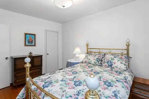 54 Exford Drive, Toronto, ON M1P 1M3