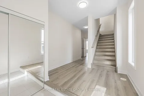 12 Lively Way, Whitby, ON L1R 0S3