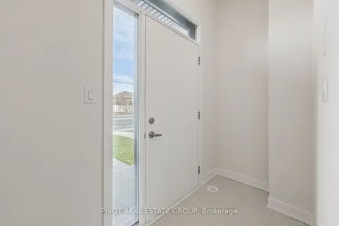 12 Lively Way, Whitby, ON L1R 0S3