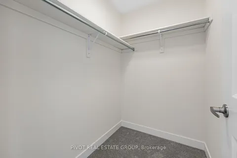 12 Lively Way, Whitby, ON L1R 0S3