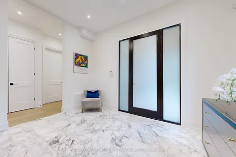 308 Ridgewood Road, Toronto, ON M1C 2X2