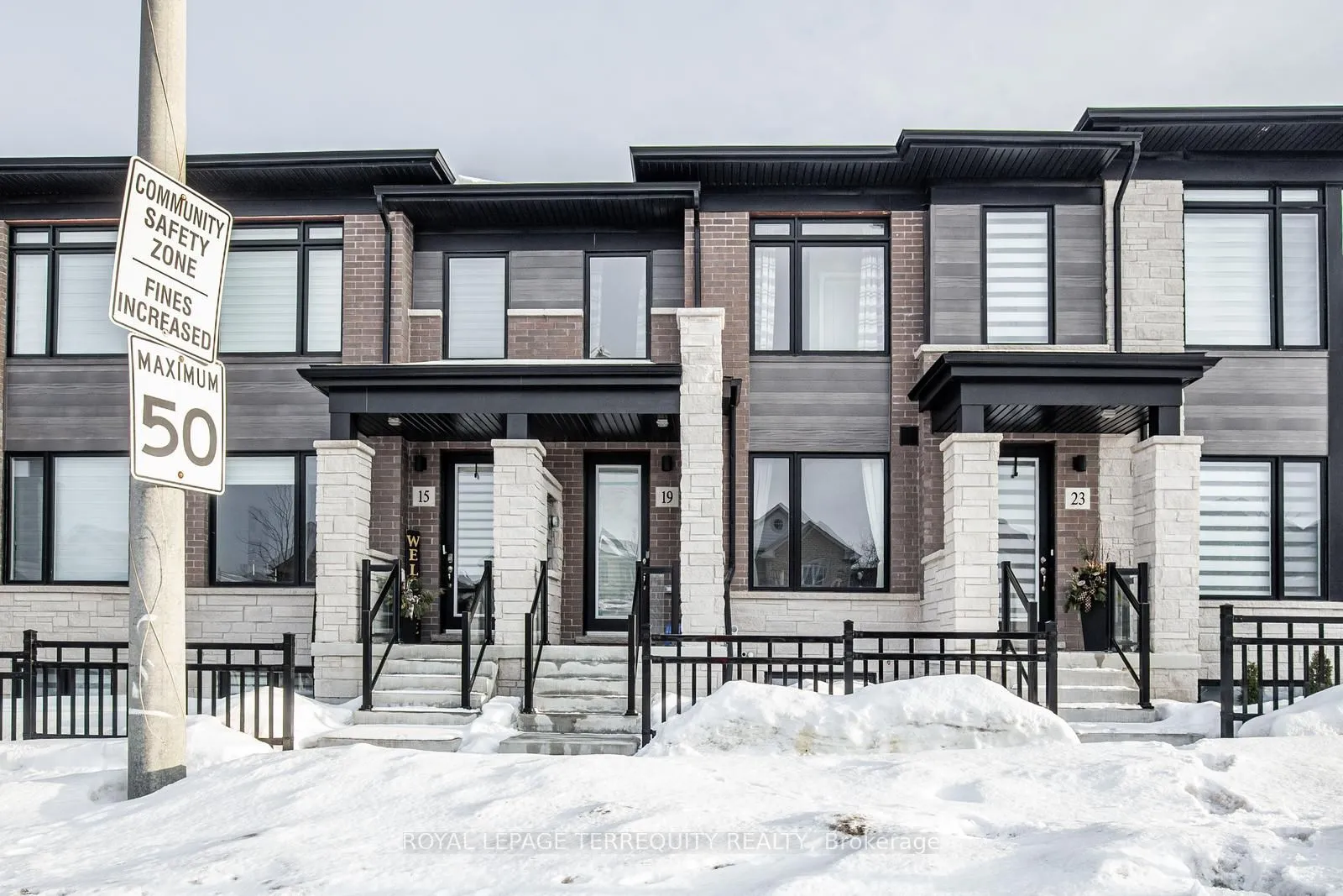 19 Assunta Lane, Clarington, ON L1C 7H3
