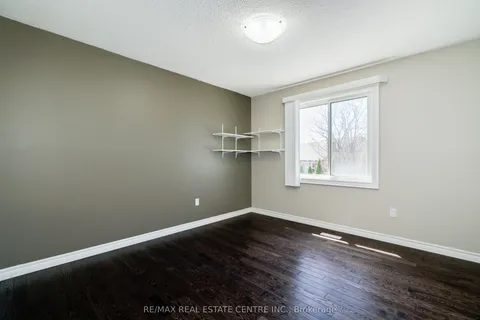 1865 Malden Crescent, Pickering, ON L1V 3G3