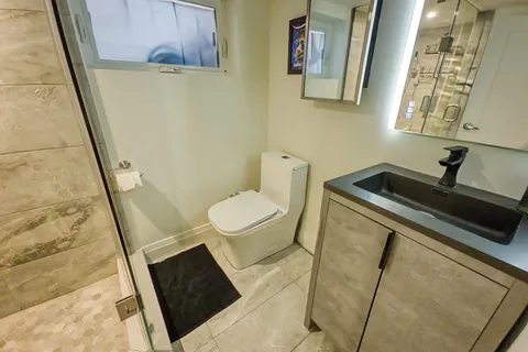 26 Greenwood Avenue, Toronto, ON M4L 2P4
