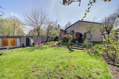 71 Vauxhall Drive, Toronto, ON M1P 1R1