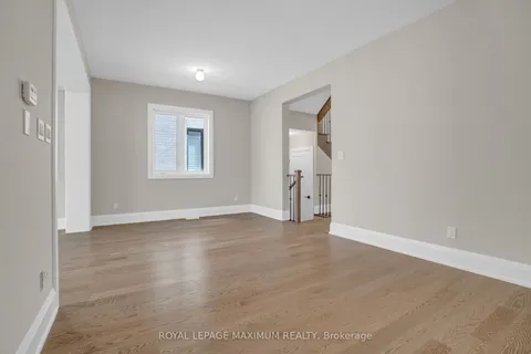 139 Closson Drive, Whitby, ON L1P 0M7