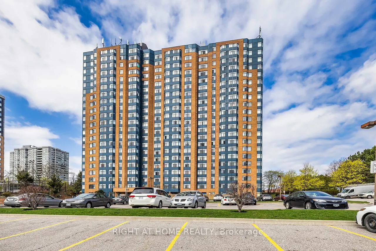 88 Alton Towers Circle, ON M1V 5C5