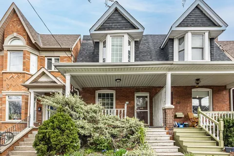 28 Eastmount Avenue, Toronto, ON M4K 1V1