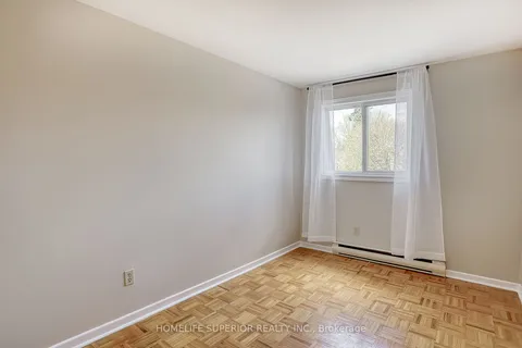 121 Centennial Road, Toronto, ON M1C 1Z7