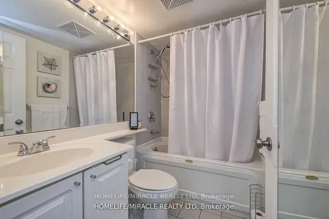 11 Lee Centre Drive, Toronto, ON M1H 3J5