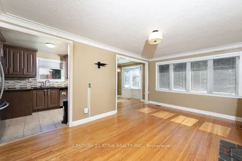22 Dyson Boulevard, Toronto, ON M1R 1B1