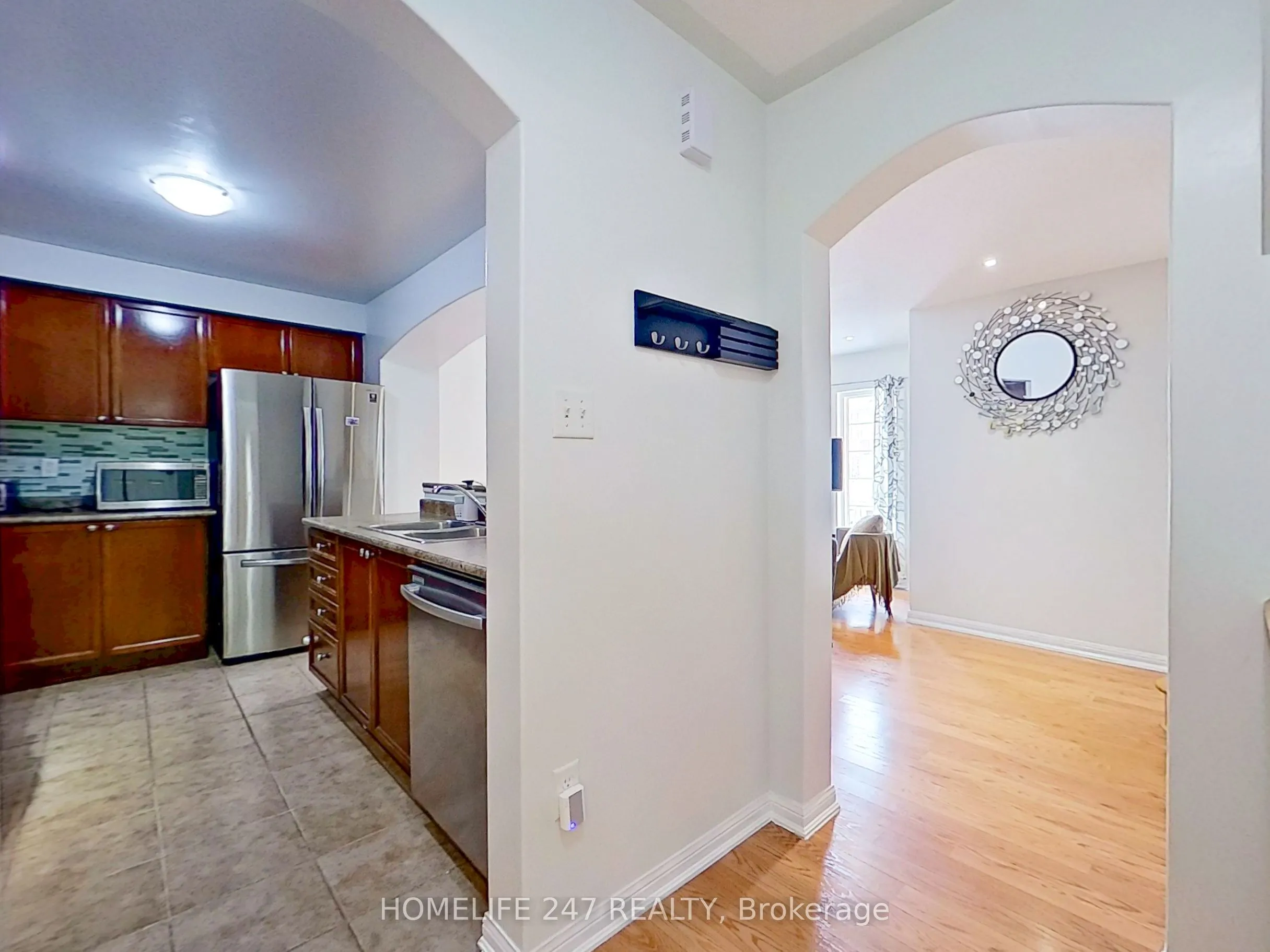 63 Mendelssohn Street, Toronto, ON M1L 0B8