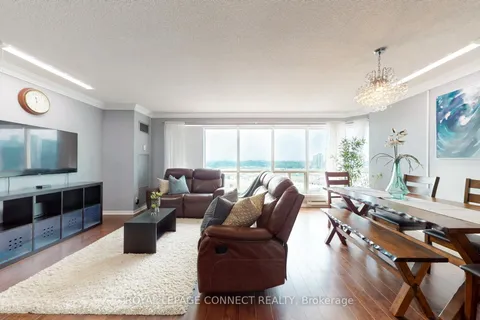 18 Lee Centre Drive, Toronto, ON M1H 3H5