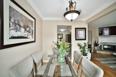 55 Loscombe Drive, Clarington, ON L1C 3S8