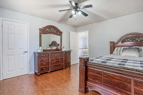 56 Ringwood Drive, Whitby, ON L1R 1Y7