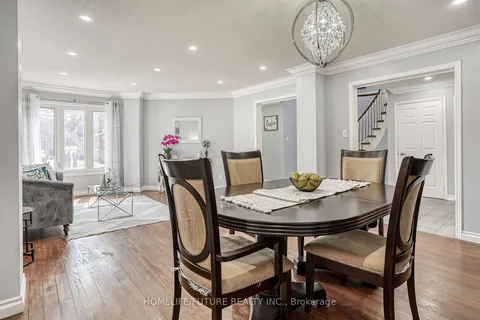 56 Ringwood Drive, Whitby, ON L1R 1Y7