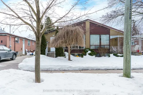 11 Trinnell Boulevard, Toronto, ON M1L 1S4
