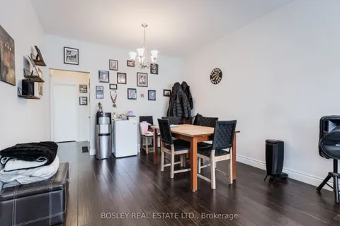 11 Trinnell Boulevard, Toronto, ON M1L 1S4