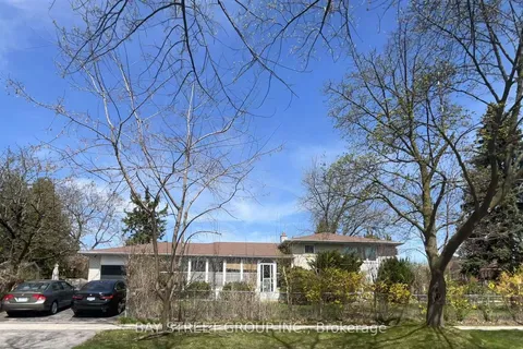 68 Kentish Crescent, ON M1S 2Z4