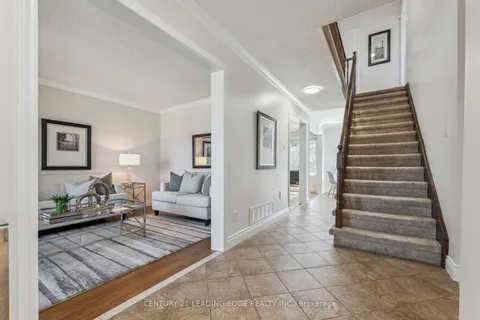 12 Turriff Crescent, Ajax, ON L1T 3N4