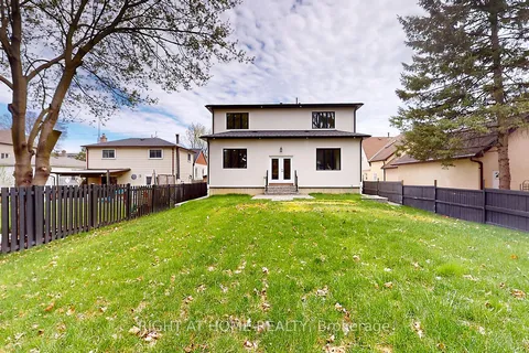 1988 Royal Road, Pickering, ON L1V 1Y2