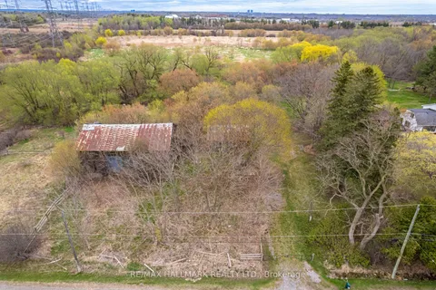 2405 Audley Road, ON L1Z 1T4