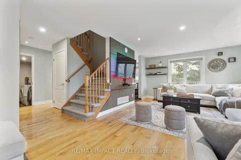 184 Shipway Avenue, Clarington, ON L1B 1N1