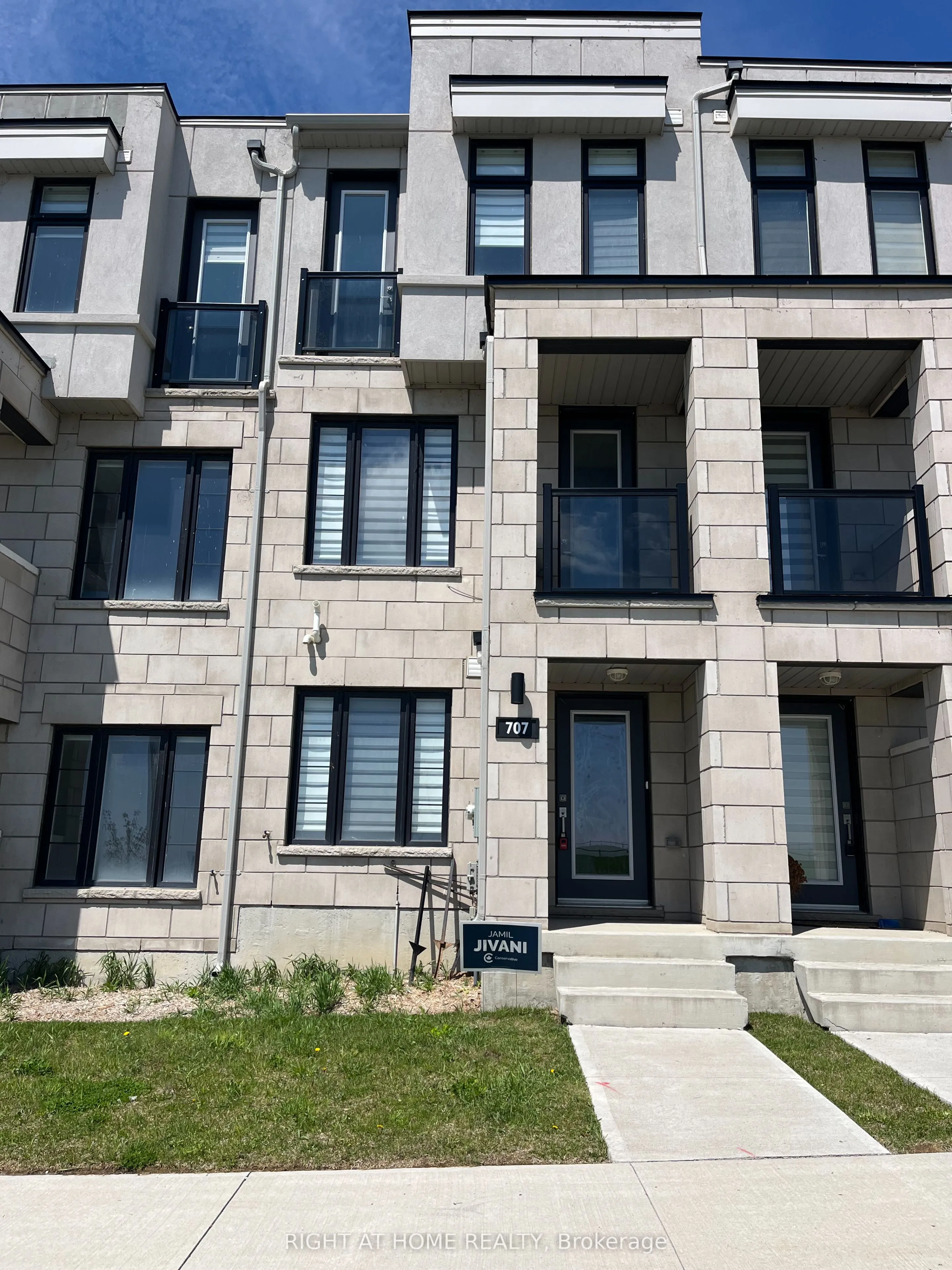 707 Port Darlington Road, Clarington, ON L1C 7G3