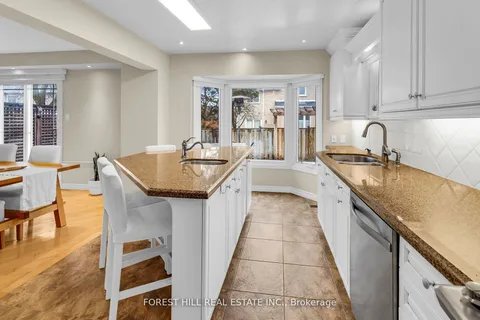 23 Tarsus Crescent, Toronto, ON M1C 3W6