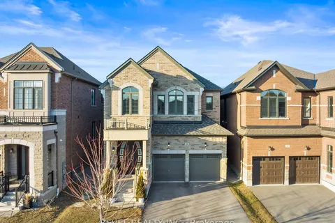 24 Auckland Drive, ON L1P 0G6