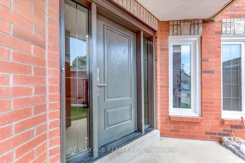 1539 Napanee Road, Pickering, ON L1V 6T7