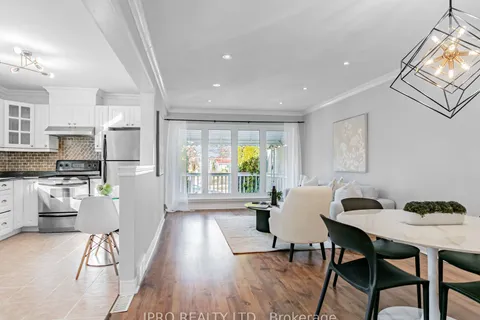 67 Trinnell Boulevard, Toronto, ON M1L 1S6