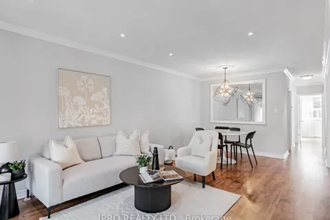 67 Trinnell Boulevard, Toronto, ON M1L 1S6