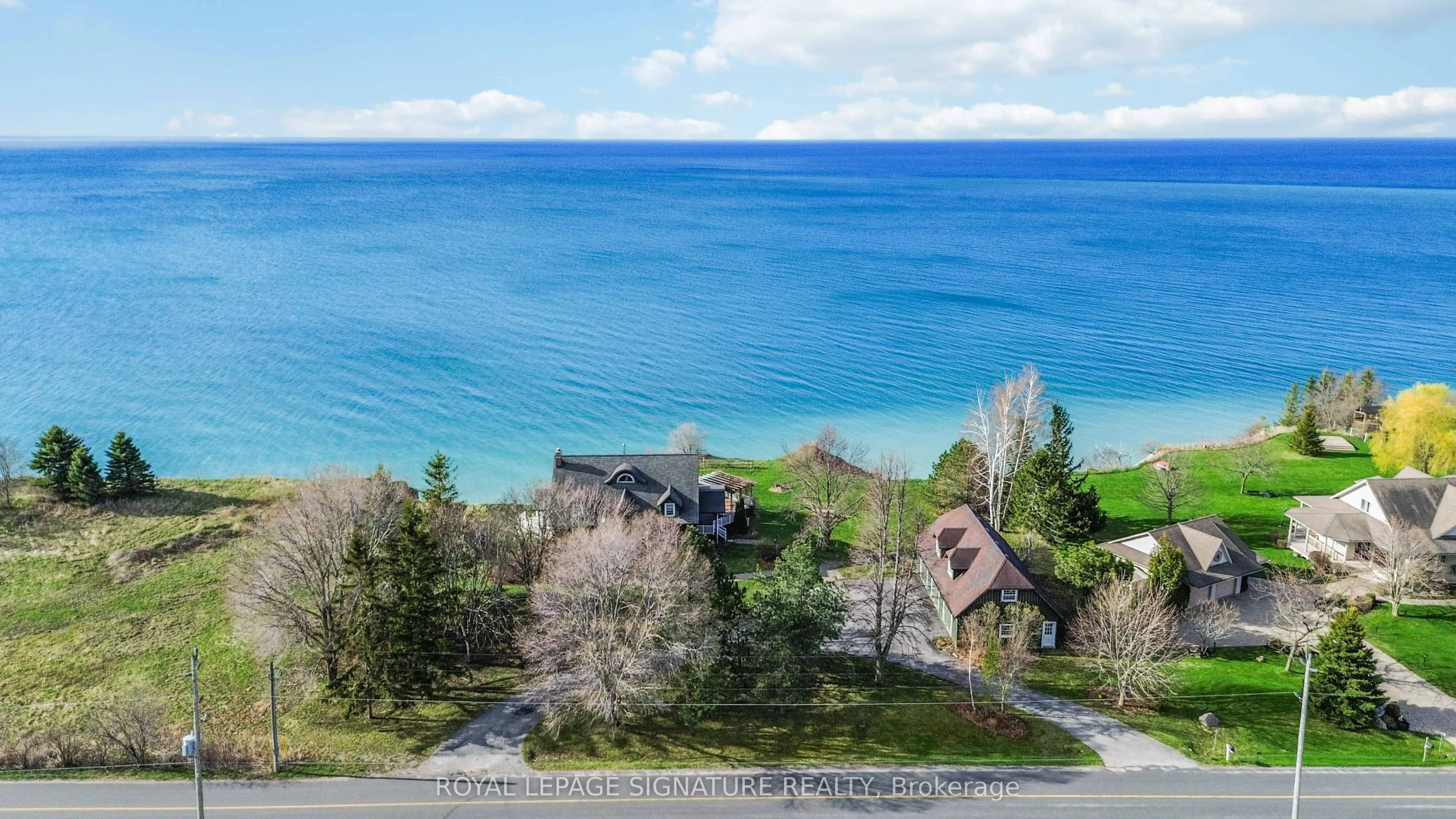 3741 Lakeshore Road, ON L1B 0G9