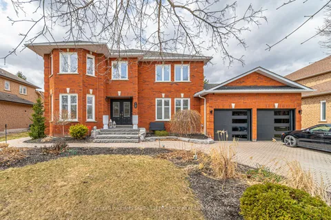 12 O'malley Crescent, Whitby, ON L1R 2B5