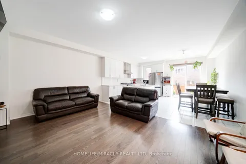 63 Auckland Drive, Whitby, ON L1P 0H4