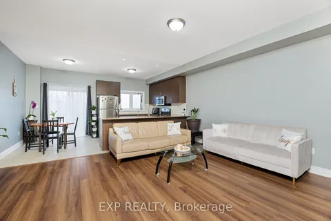 34 Prospect Way, Whitby, ON L1N 0L4