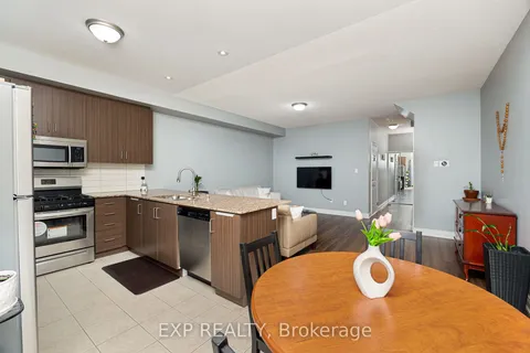 34 Prospect Way, Whitby, ON L1N 0L4