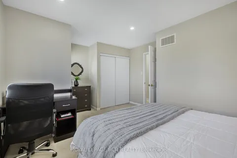 34 Childs Court, Clarington, ON L1C 5P2