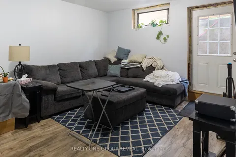 12 Brook Street, Scugog, ON L9L 1B5