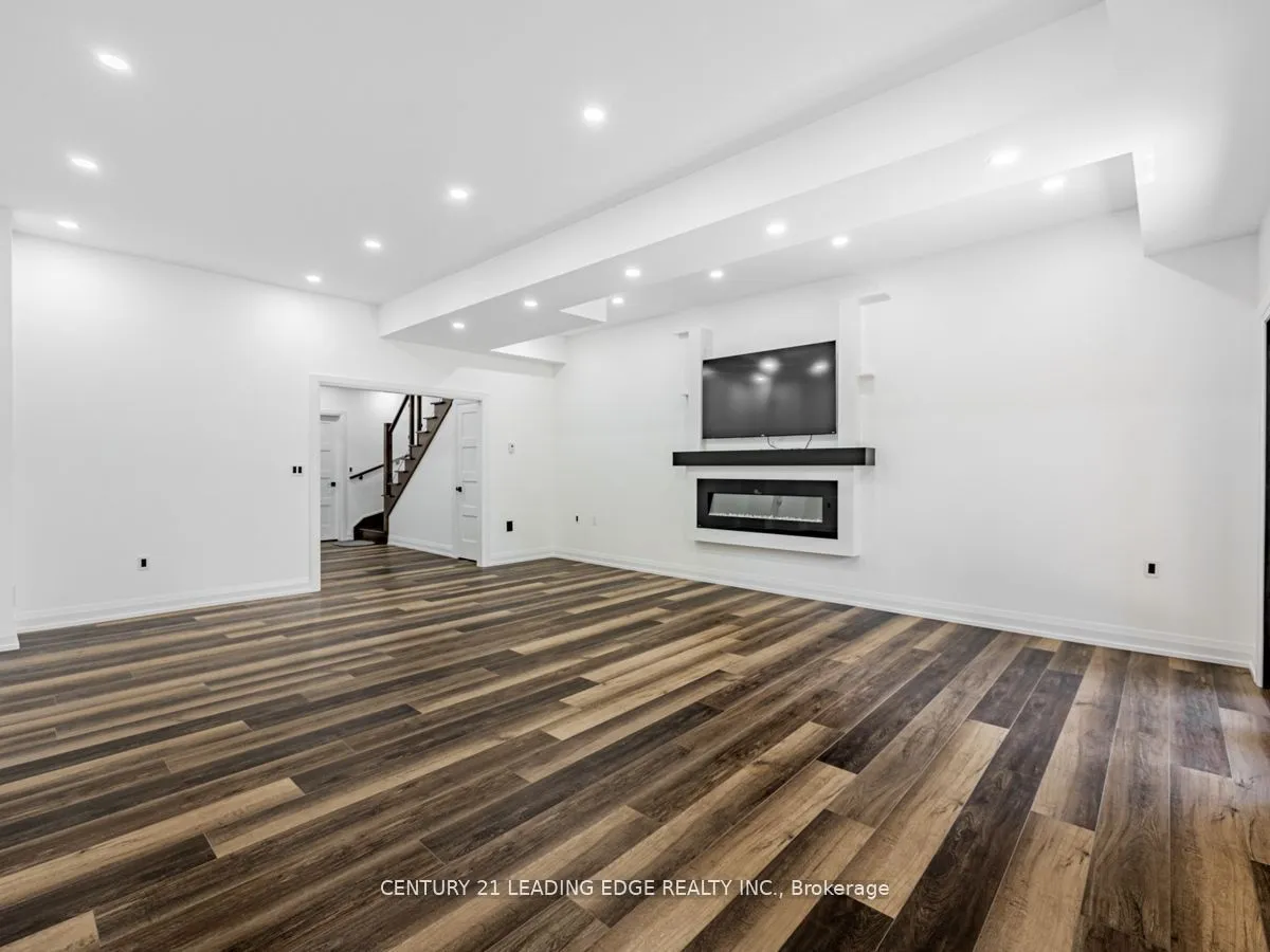 48B Maybourne Avenue, Toronto, ON M1L 2V9